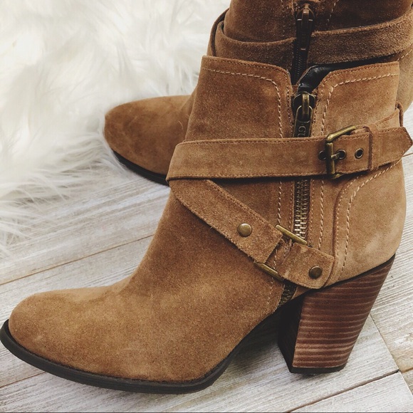 Guess Shoes - Guess booties